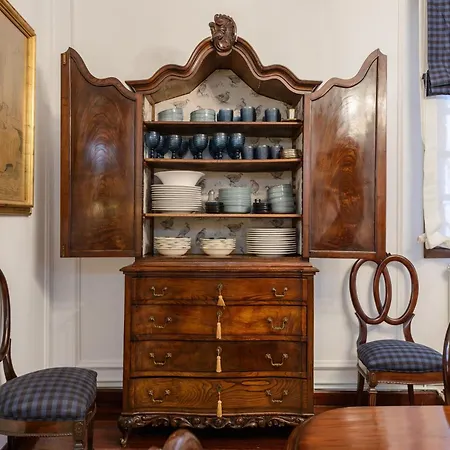 Casa Unica En Pleno Corazon De * Pontevedra