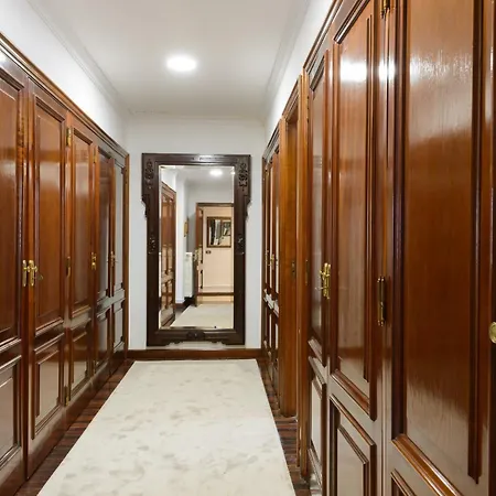 Casa Unica En Pleno Corazon De * Pontevedra