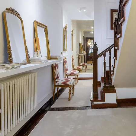 Casa Unica En Pleno Corazon De *