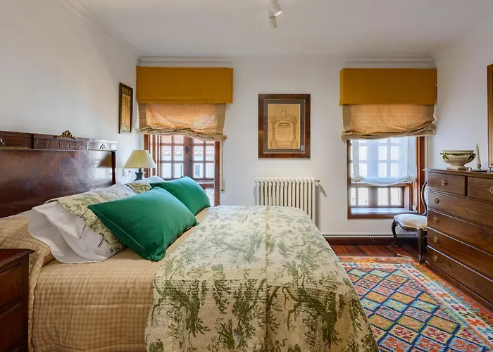 Casa Unica En Pleno Corazon De Vila